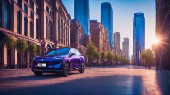 加量不加价？昊铂HT豪华配置直接拉满！
这几年，新能源汽车更新迭代的速度越来越快