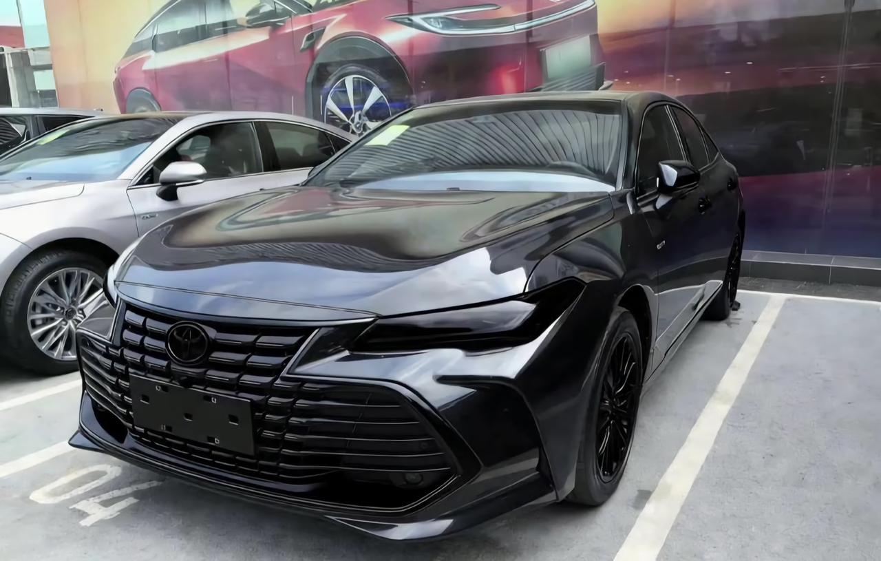 🏮✨ 说白了，和老款比，新款亚洲龙星耀版还是那个调性：不冒进，不花哨，不求惊艳