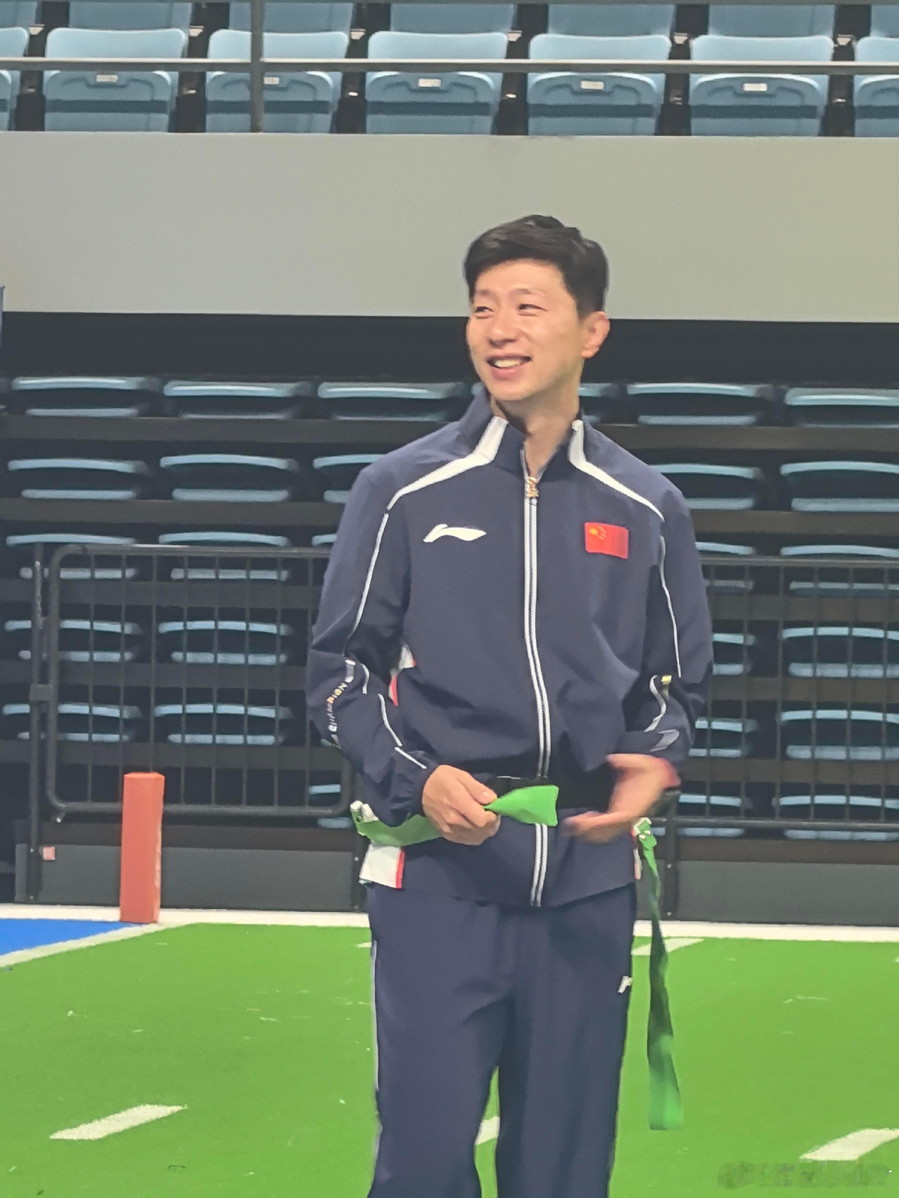 龙队 你怎么这么帅！！ 