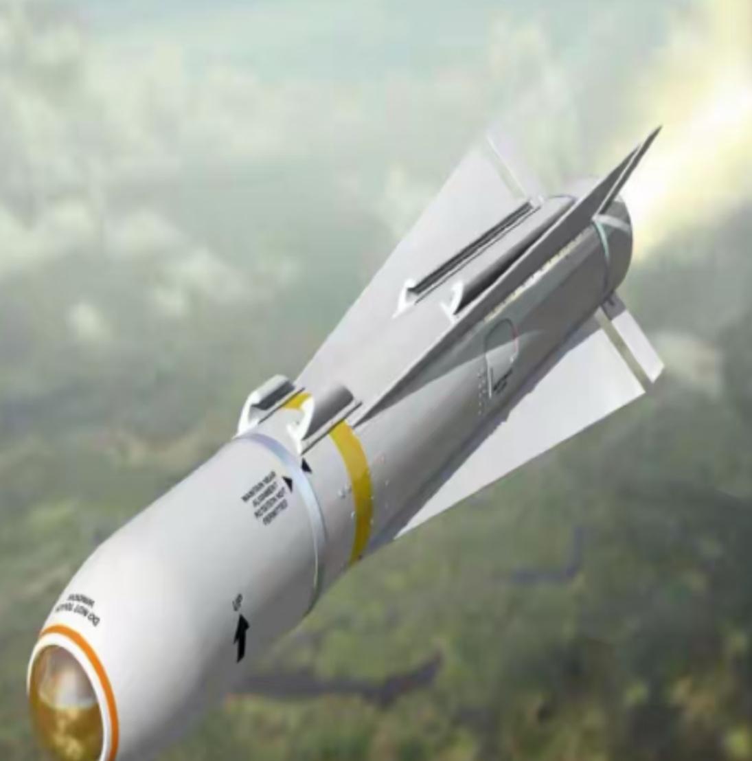 美军在军事技术领域的突破性进展，引发全球高度关注。近期关于其微波武器系统的应用讨