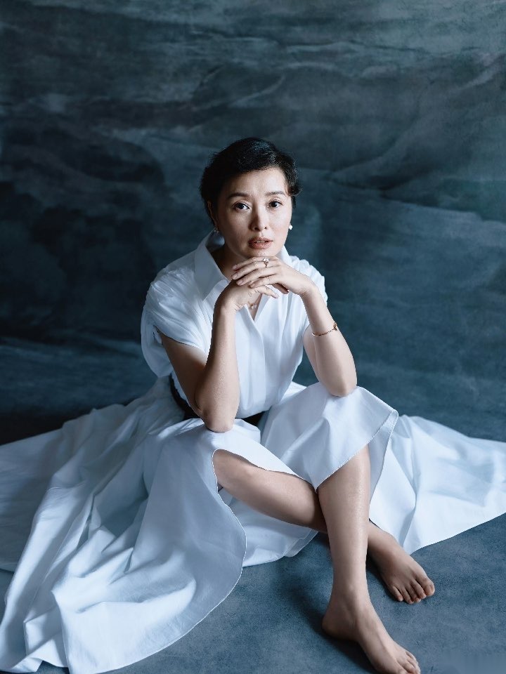 【人像摄影】演员吴越。吴越质问花姐骗了多少钱吴越发声AI诈骗太恶劣 ​​​