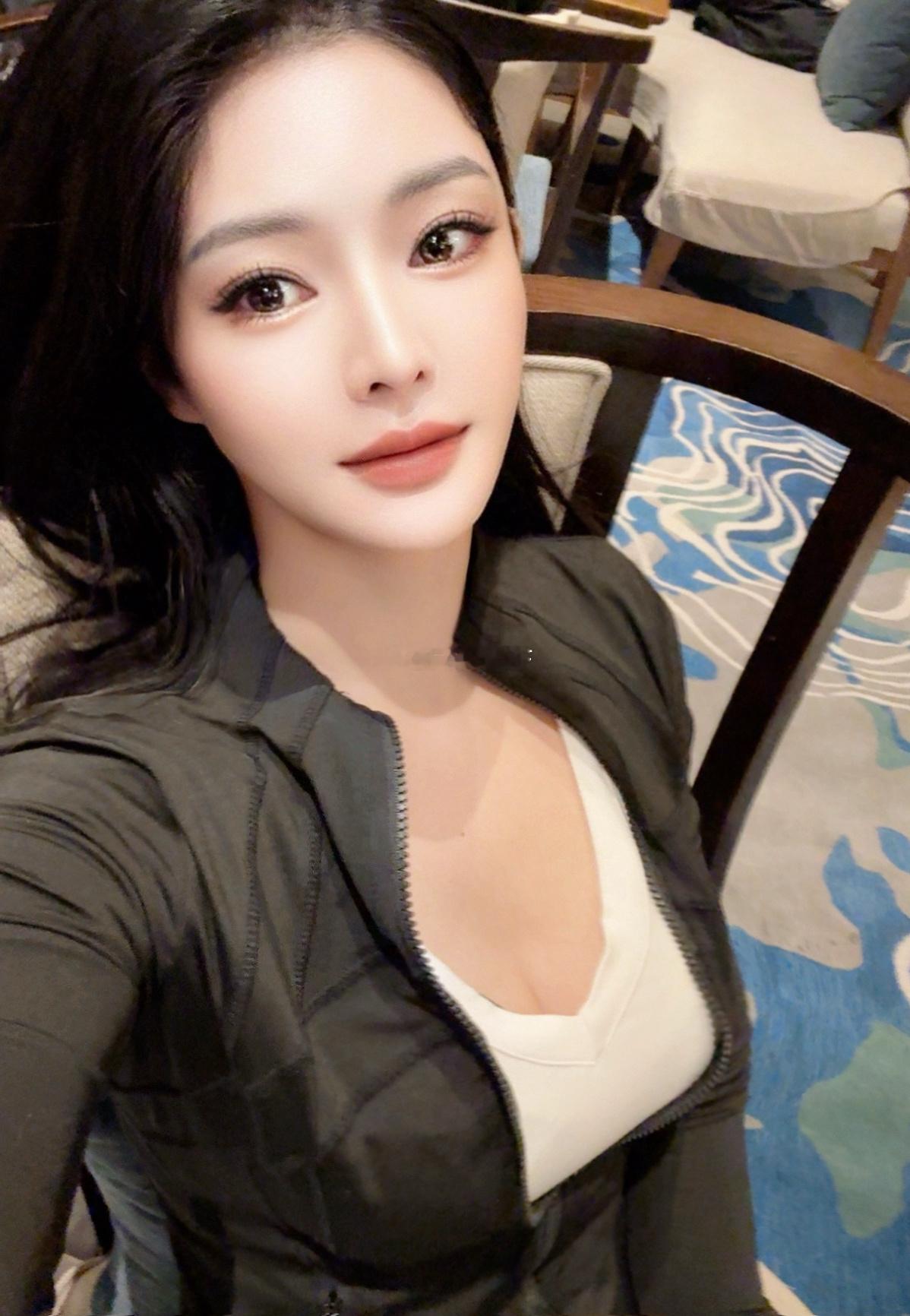 很久不来这么远的地儿吃饭咯～ 杭州·西湖国宾馆紫薇厅