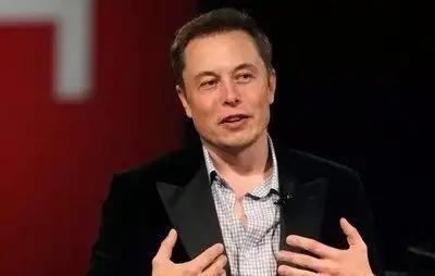 马斯克直接对特朗普发出警示！如果未来爆发世界大战，美国或将成为第一个战败的国家，