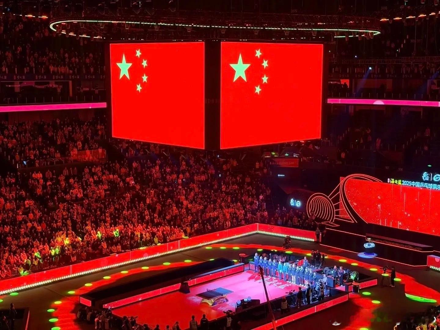 王晓彤更新抖🎵：2025我们都很棒，也很精彩～期待2026的新剧本✨ 