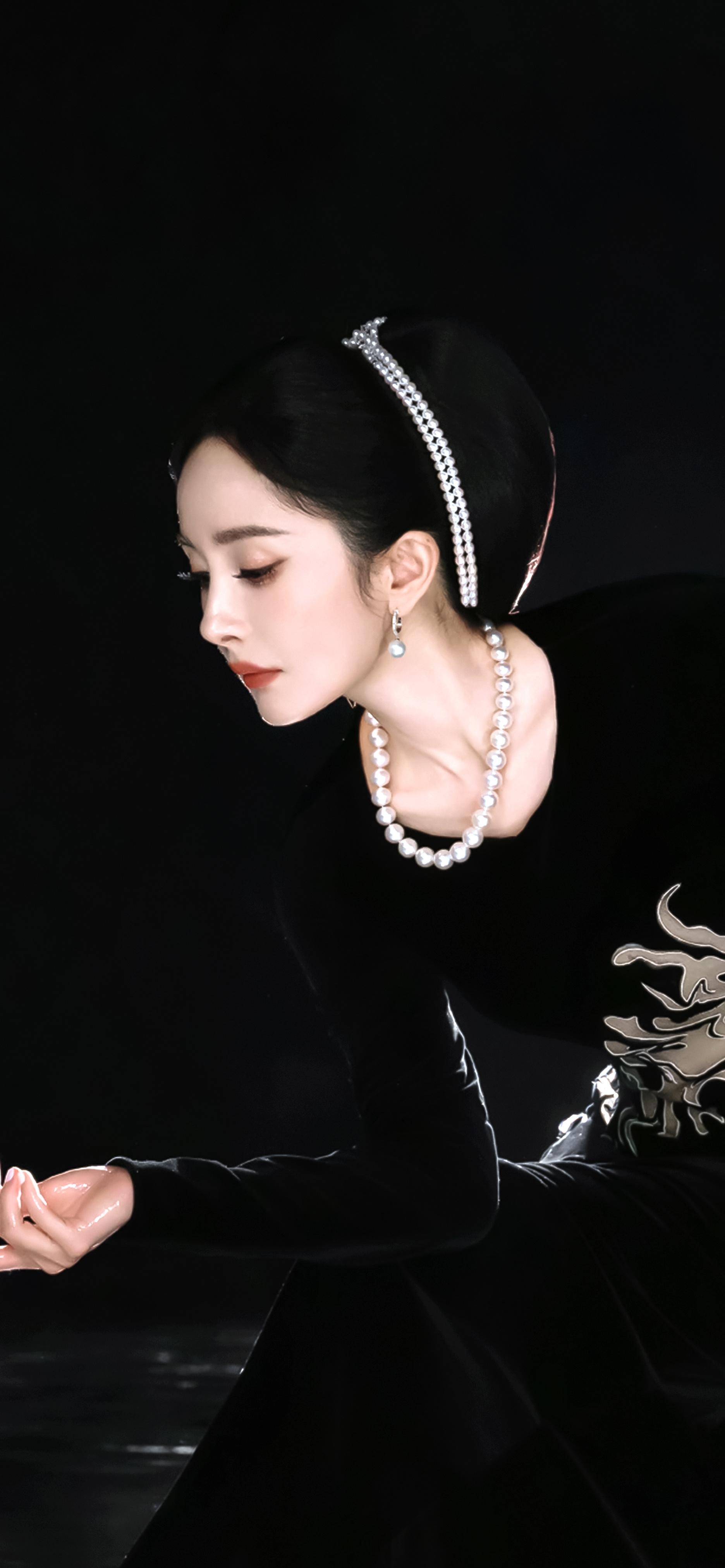 杨幂 · 𝙔𝙖𝙣𝙜 𝙈𝙞 ​​​