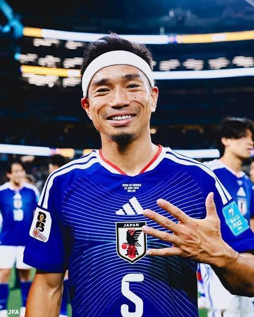 日媒报道，长友佑都退役。 