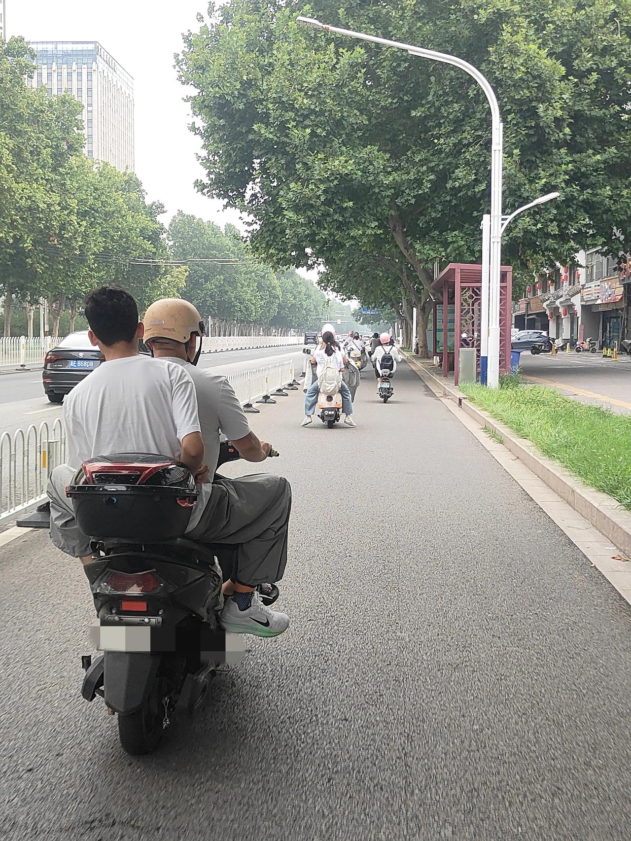 不得不说，如今咱们邢台的市民出行，特别是骑电动车出行的朋友们，真的素质越来越高了