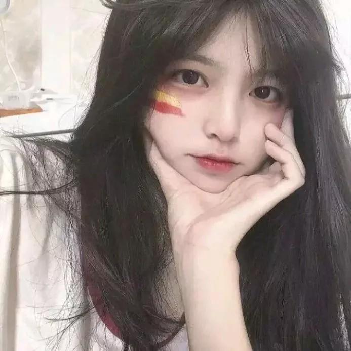 元气少女，清新自然，西班牙风情