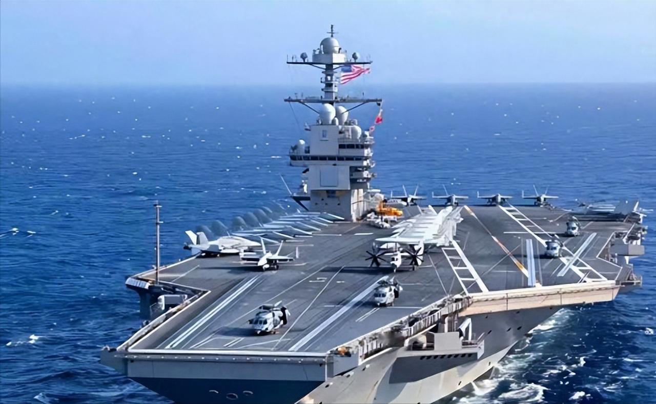 美军这次是嗅大了，居然一整船都是屎尿。福特号是美军的优质航母，也是美军其中一个最