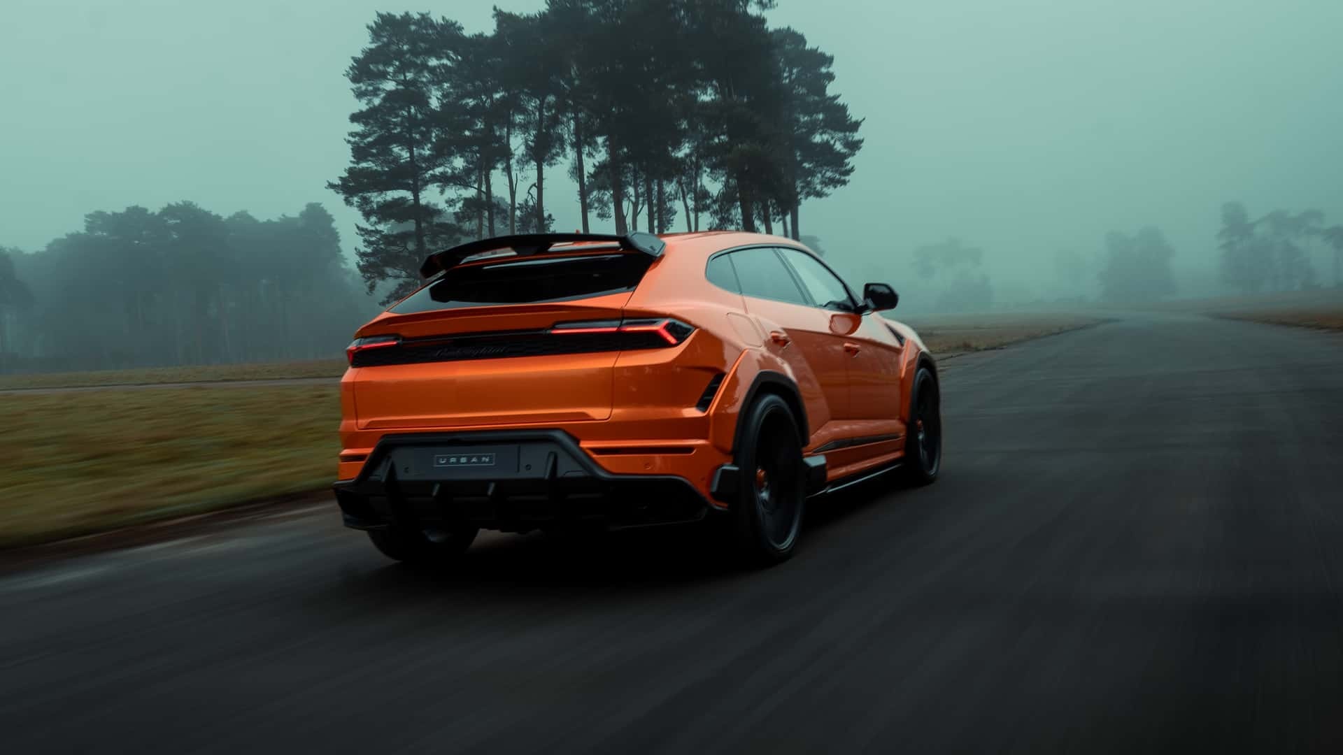Lamborghini Urus SE Widetrack par Urban 