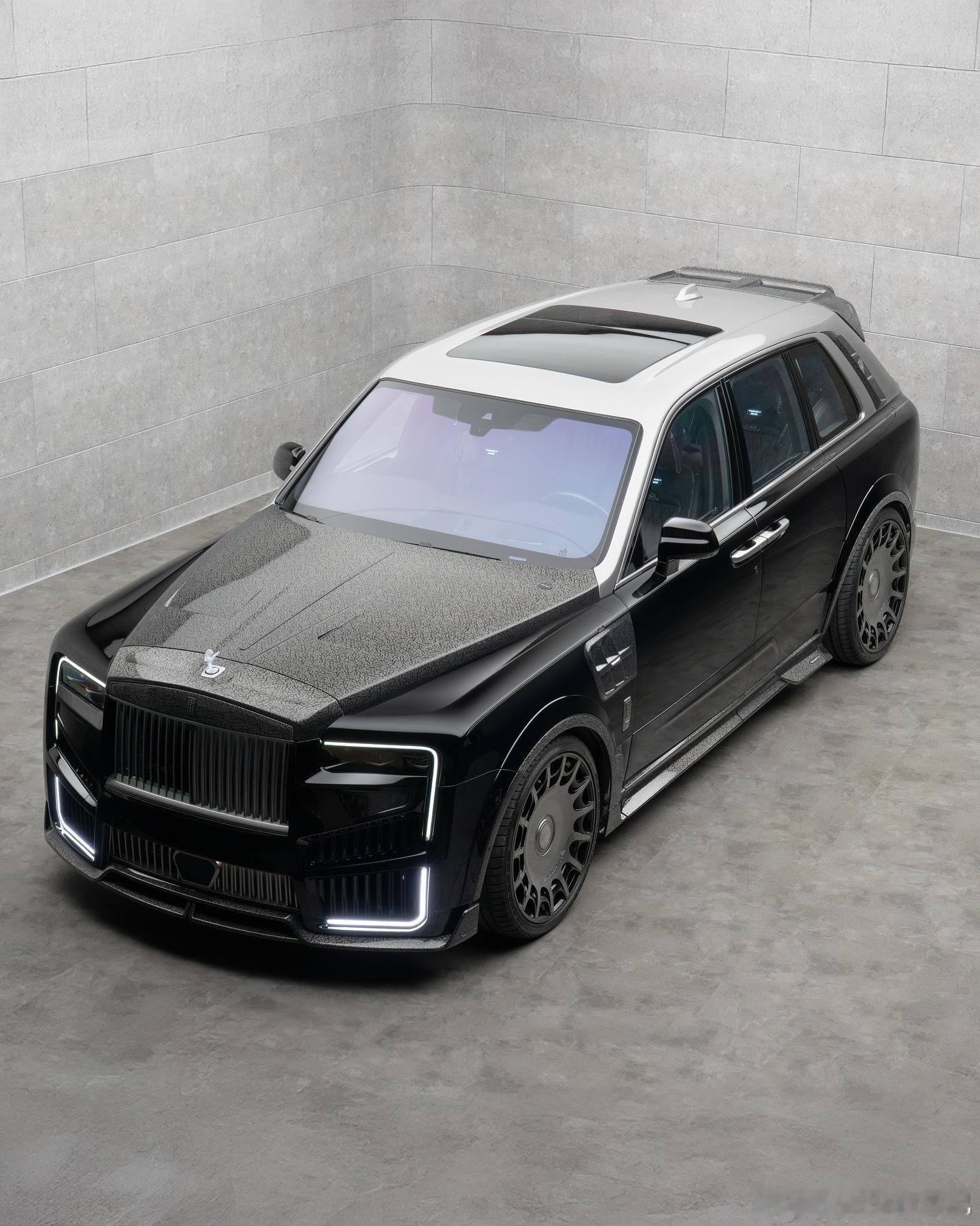 这款MANSORY LINEA D’ARABO限量版基于劳斯莱斯Cullinan