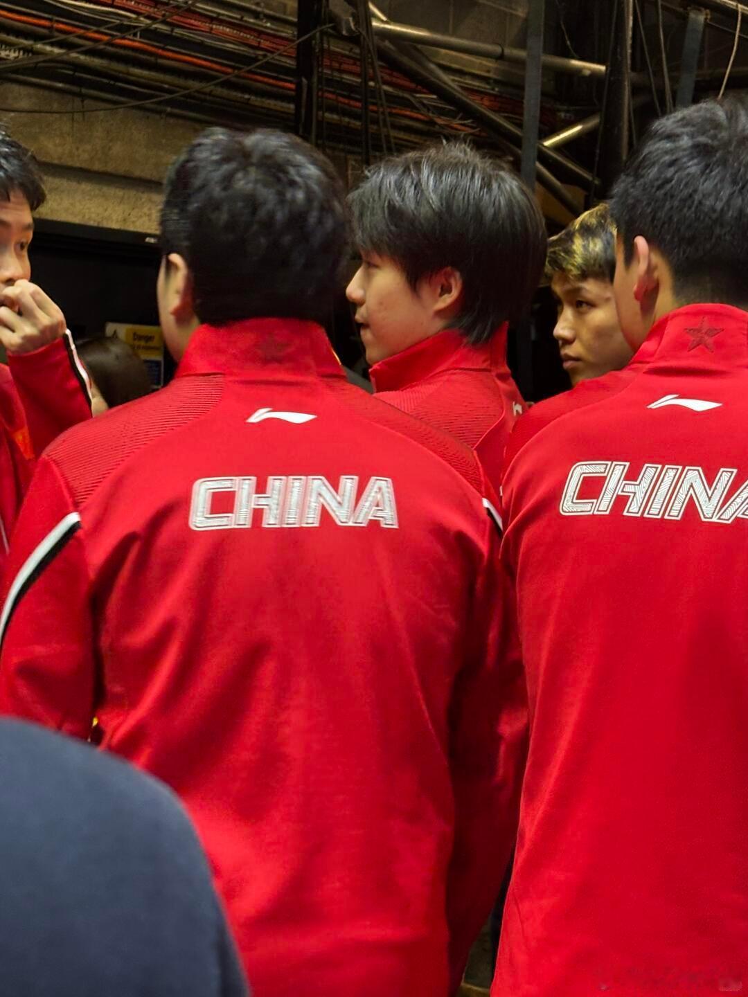 优越的侧脸