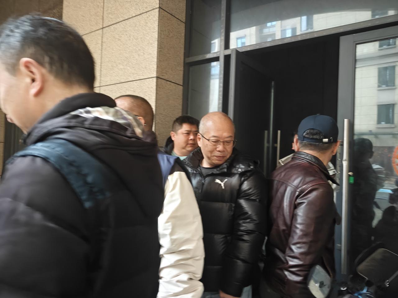 深化医联体协作 共筑基层医疗新格局
沈家营社区卫生服务中心武汉路新区获市级专家团