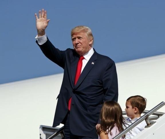 美国总统特朗普不查不知道，一查才知道，他是美国史上最有钱的总统

4月15日，特