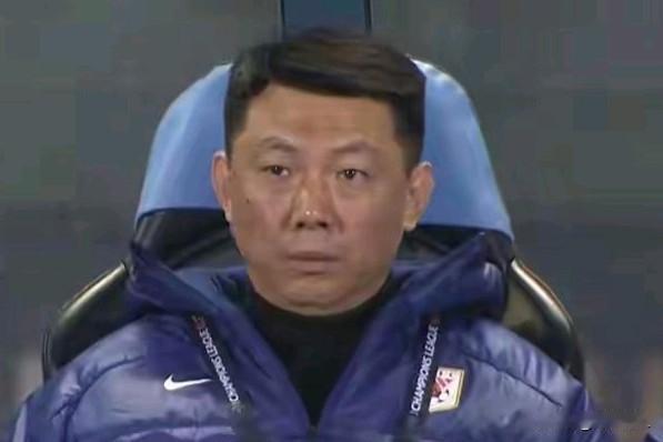拭目以待！唐田上任三把火，估计会对泰山队作出以下改变：
  1、第一把火，拿下瓦