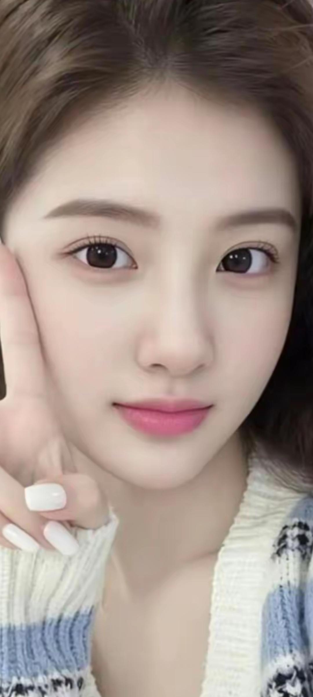 温柔甜美的微笑，元气满满的一天！😊🌞