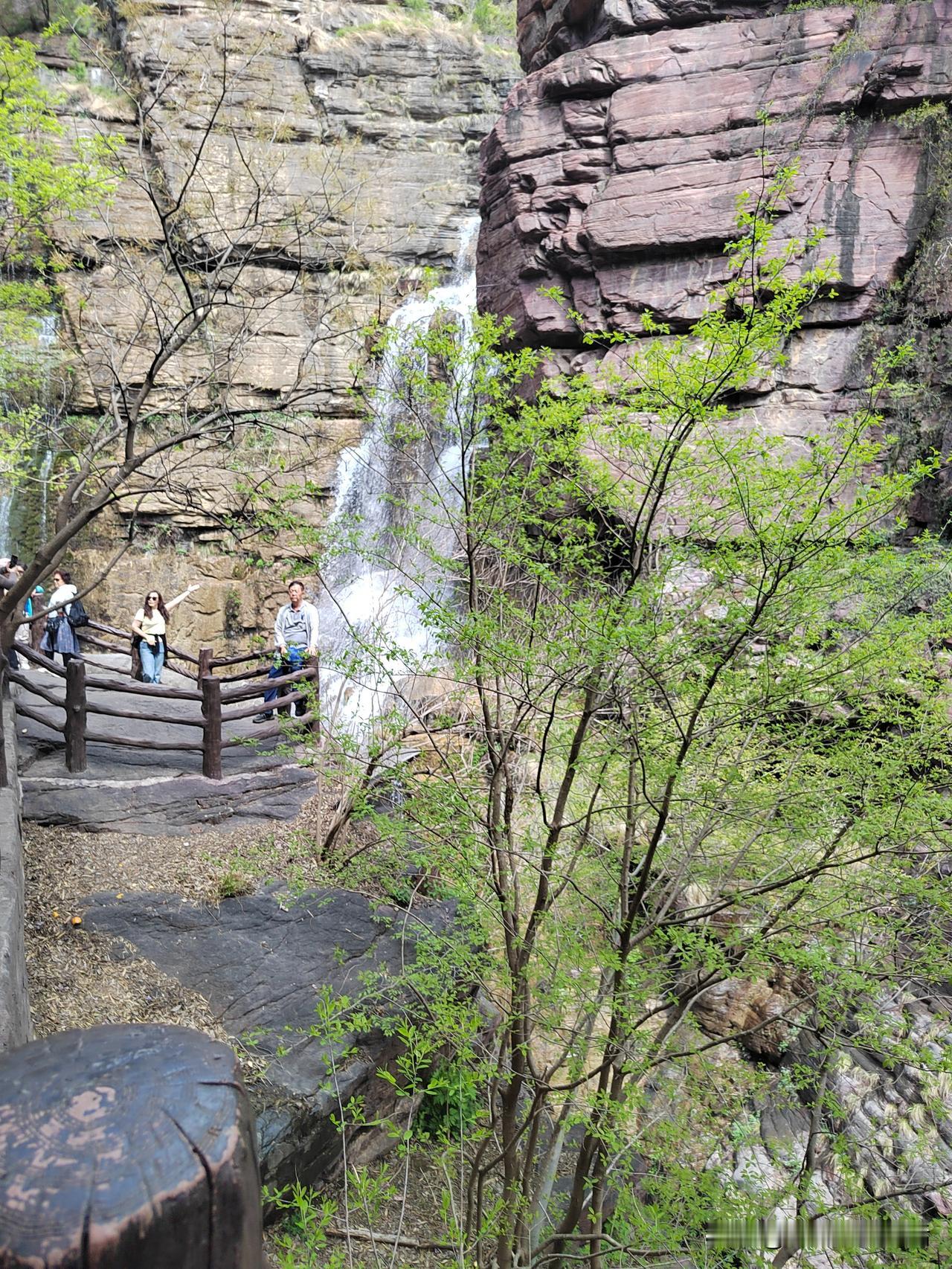 跑到山里，就是得劲儿啊！
今年2月份我退休了，赶的好巧，正好是春节假期。
春节前