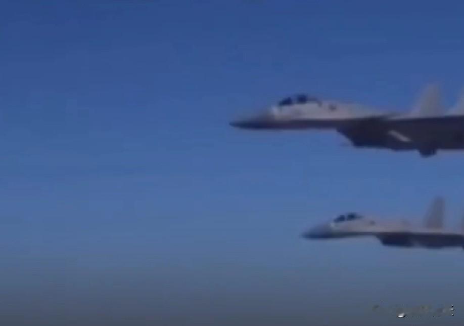 日美联合训练并不是“强强联手秀肌肉”！而是“各怀鬼胎的表面联动”，内里全是漏洞。