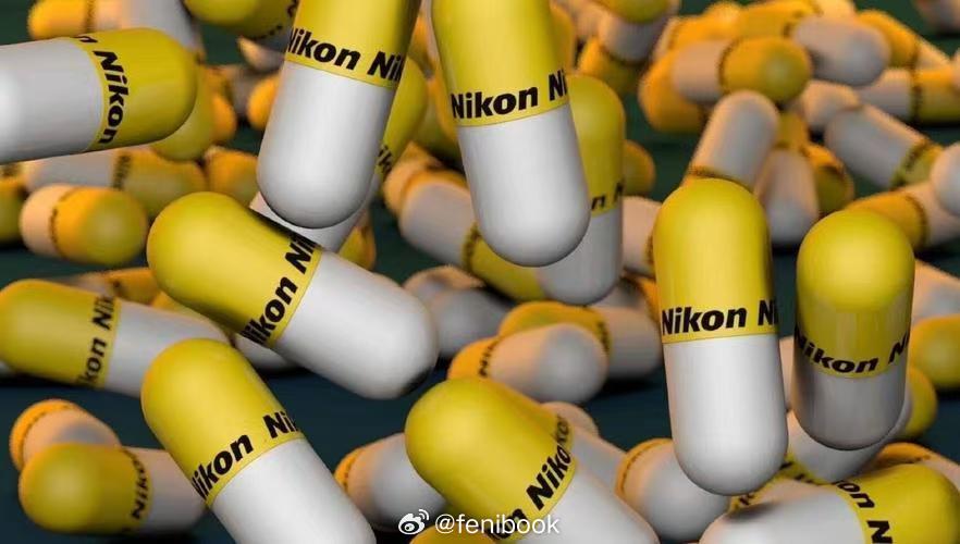 对了，更新Android 17之后，国内各家OS都禁用了ADB精简系统，再也没法