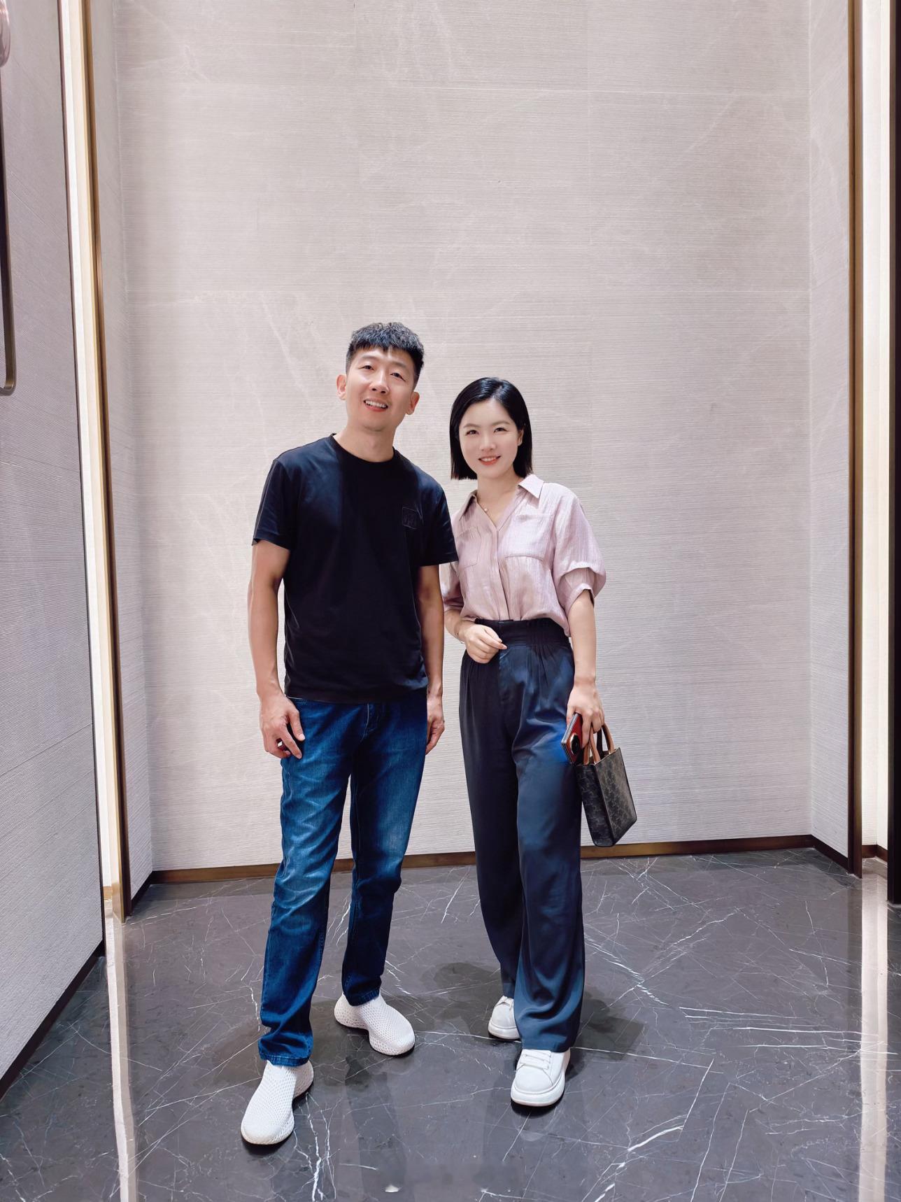 收获女粉丝一枚，一定是最近当颜值博主，出圈了[doge]​​​