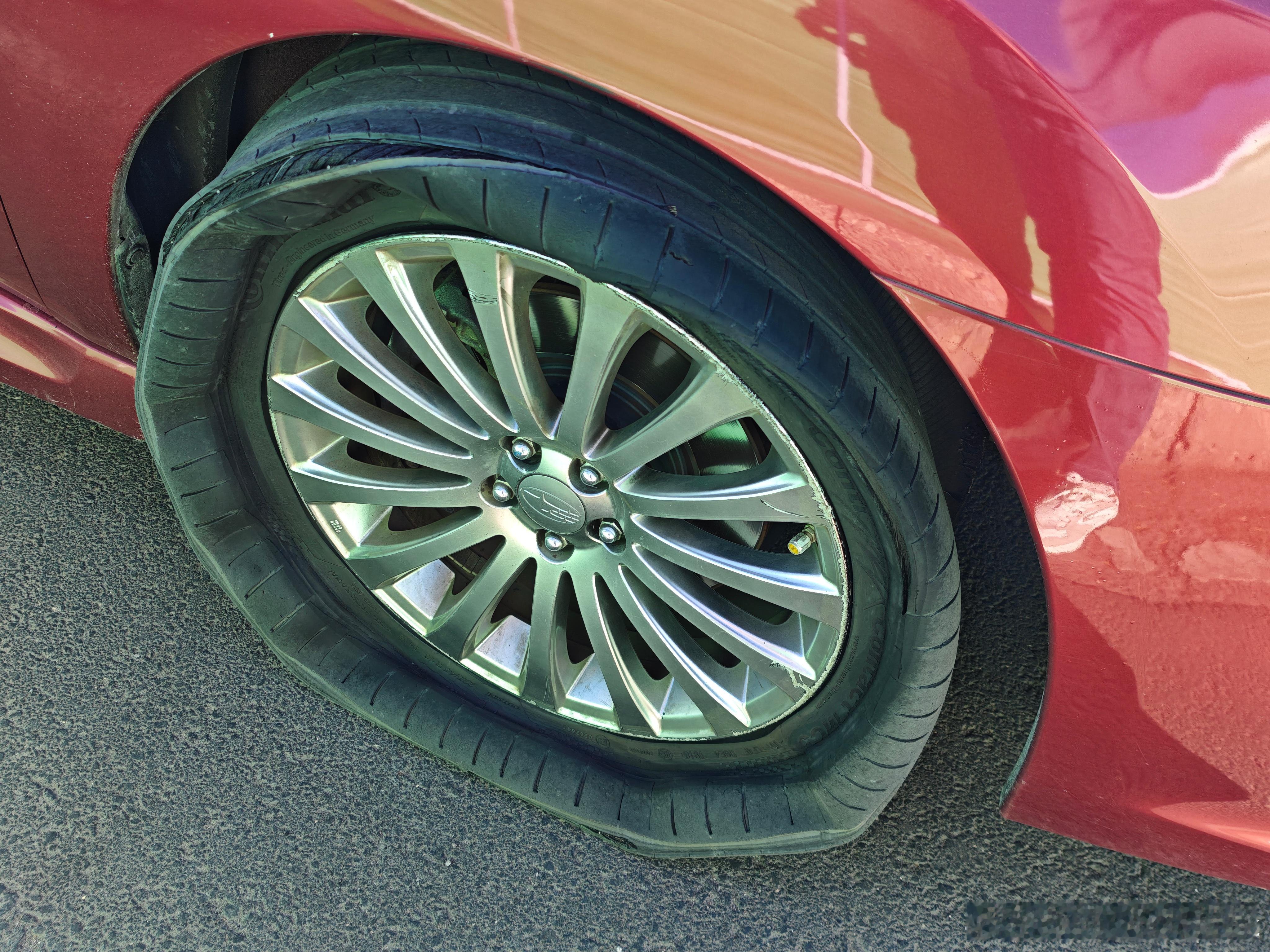 马力玩聚老马在路上 抵达魔都记录有点小坎坷的下午公司忙完接待原想着去趟店里结果出