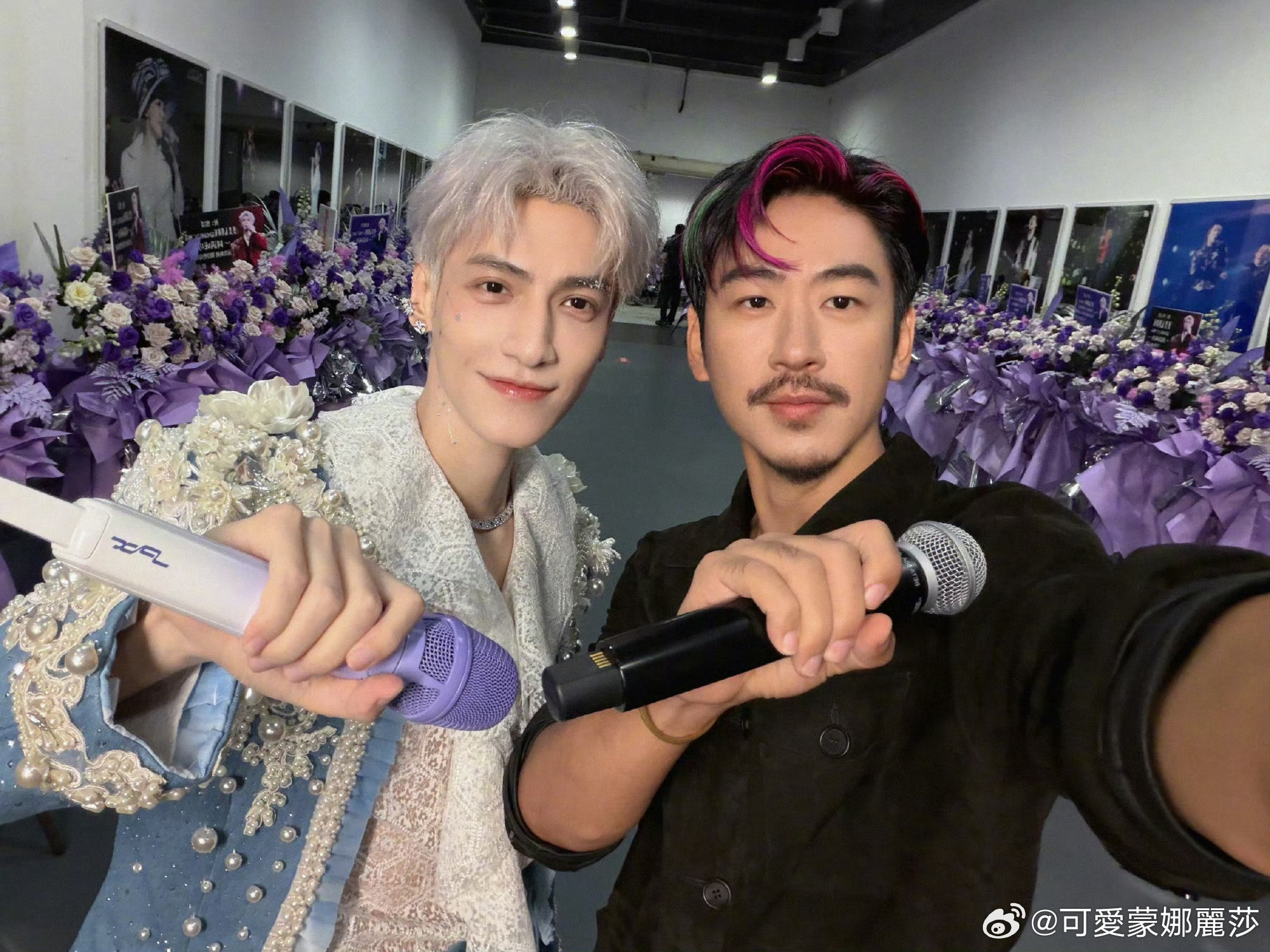 罗云熙熙界无限剧场巡回演唱会lyx罗云熙感谢江奇霖前来做客又是一个梦回，《剥茧》