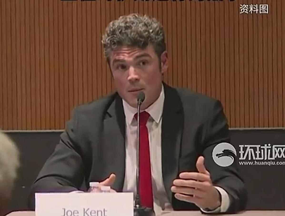 出于良知，受不了自己良心的煎熬，美国国家反恐中心主任乔·肯特于3月17日发文宣布