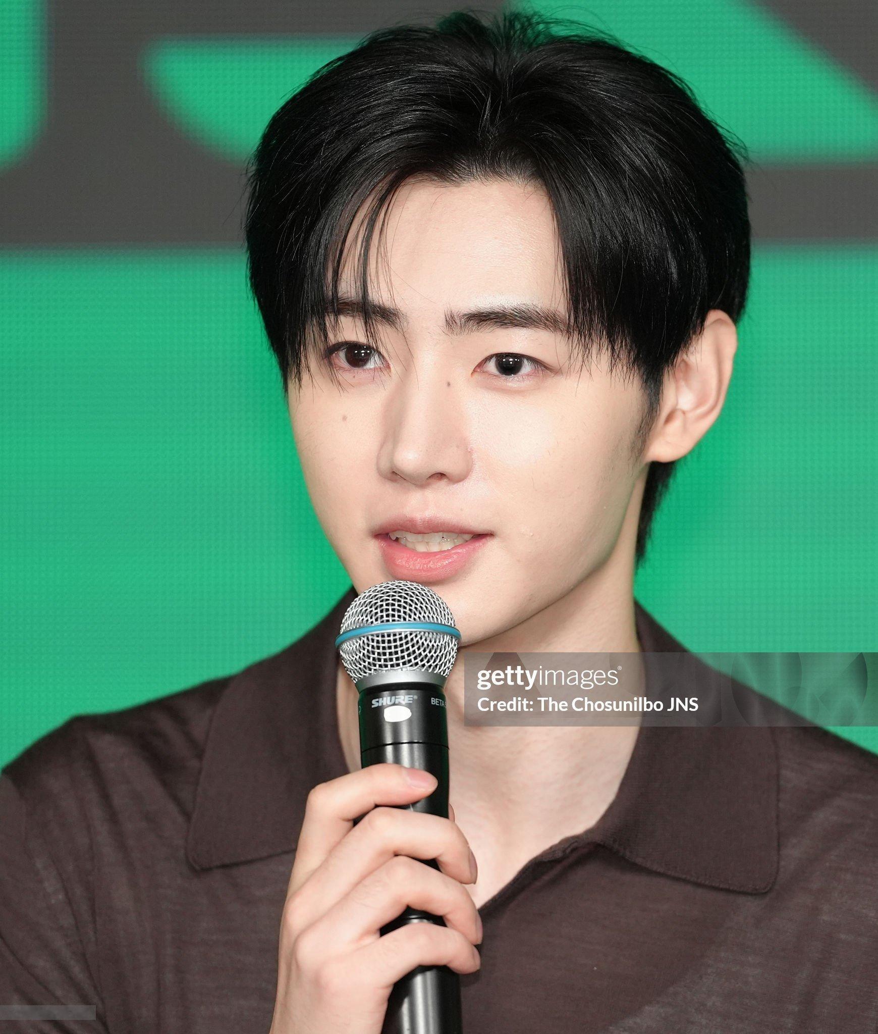 朴成训[超话]  260820 G社更新G社生图放送📸 ​​​