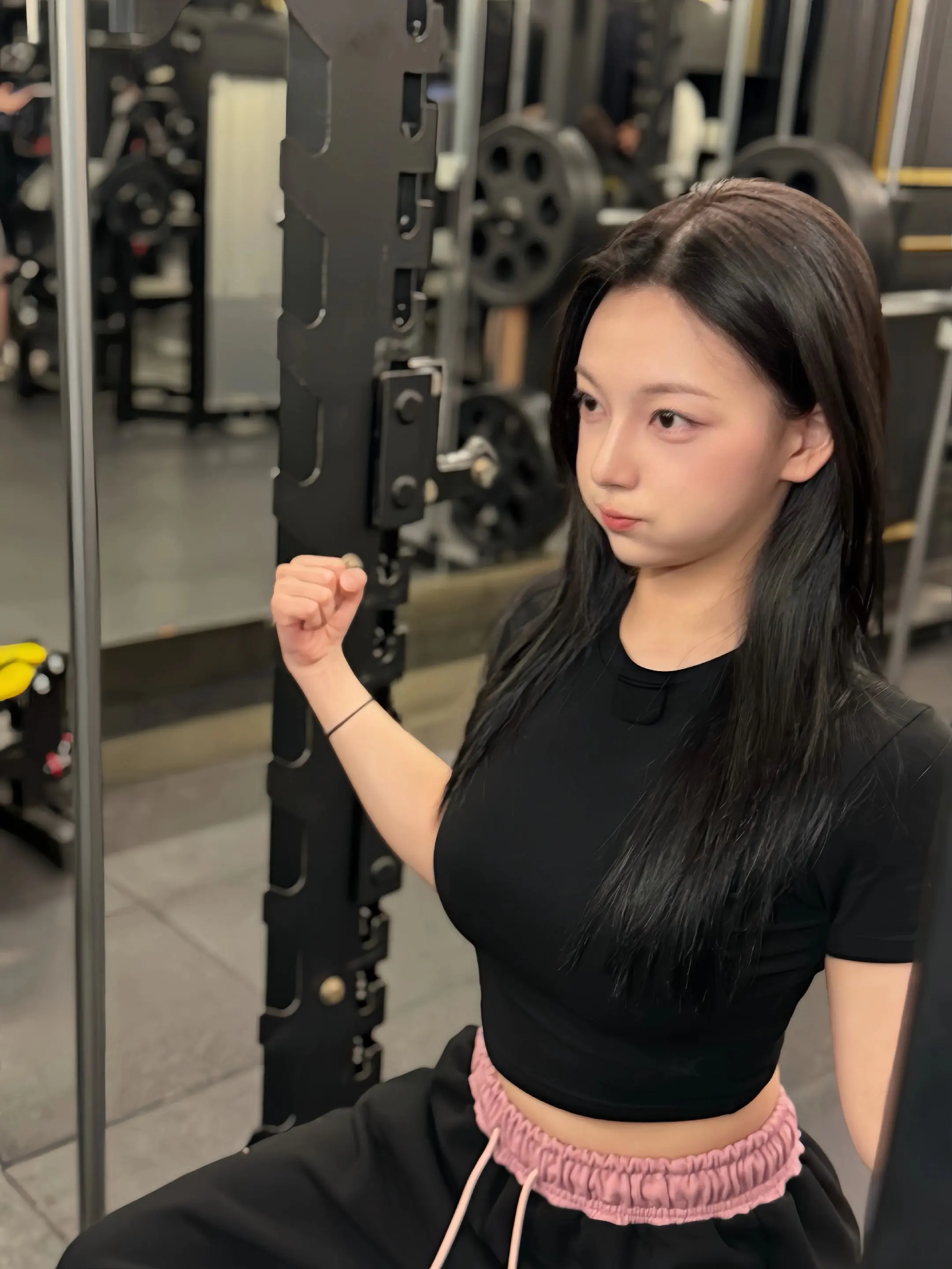 😏。