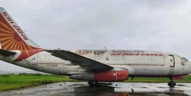 看到帖子，说印度又出现世界笑话。印度航空一架波音737客机在“失踪”13年后，近