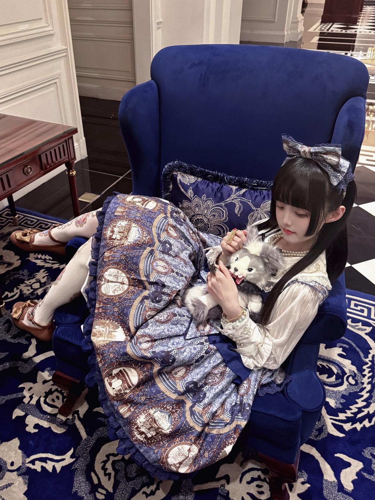 ap铁塔的下午茶🫖

没有不优雅的义务！绀铁塔和丽思太配了……
于是我拿着卑鄙