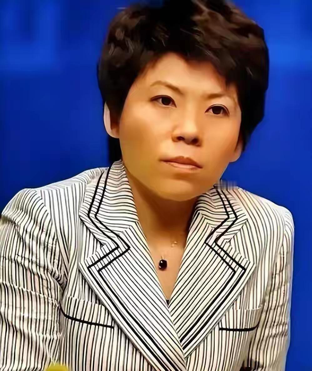 邓亚萍说中国乒乓仍将称霸全球，这可不是没道理。虽说近年国乒遭遇外协冲击，还被质疑