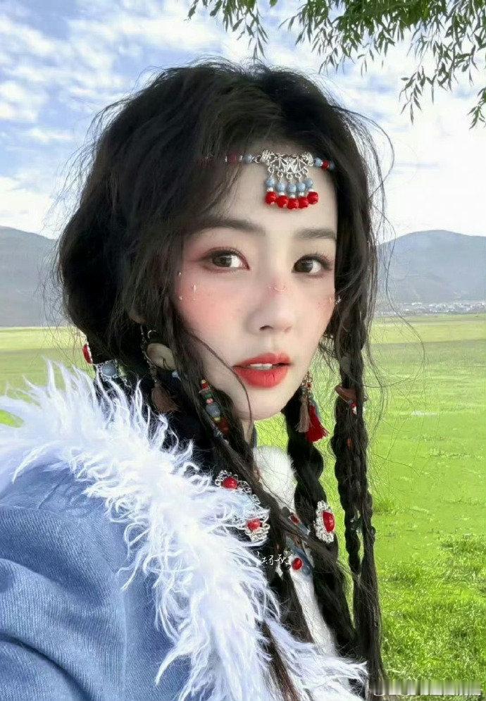 白鹿不提倡命苦式追星白鹿不提倡粉丝命苦式追星白鹿不提倡粉丝命苦式追星，希望大家把