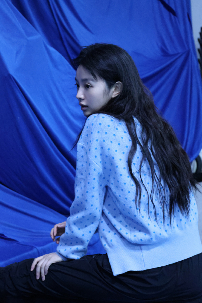 田曦薇《逐玉》武训幕后花絮照 