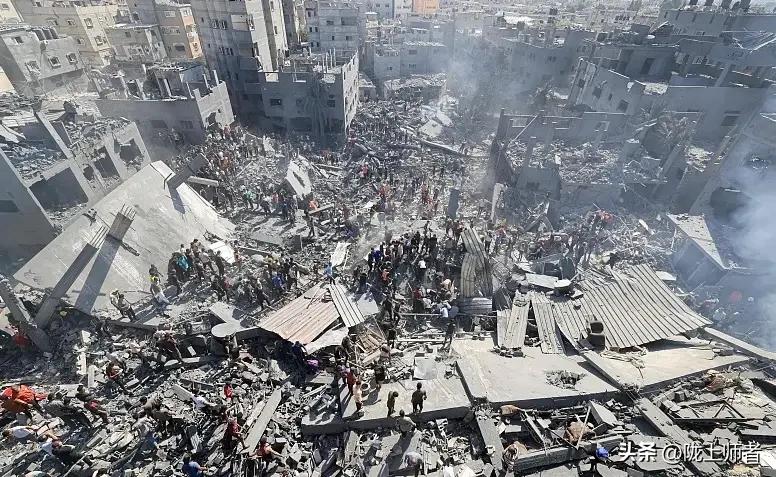 未来几天伊朗是投降还是坚挺？

自3月5日伊朗遭美以袭击的死亡人数为1045人，