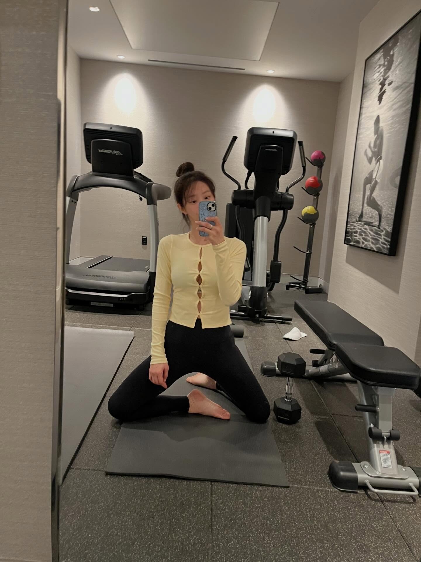 女演员plog李主傧 