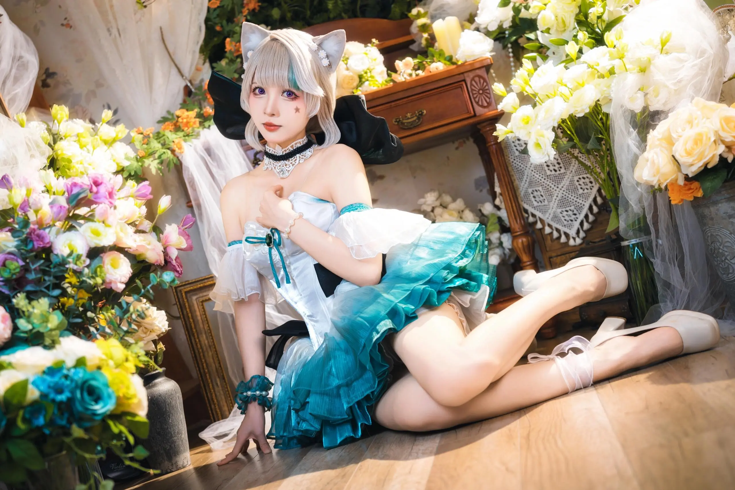 cospaly cos正片 这腿又长又白又细 琳妮特cos 性感美女