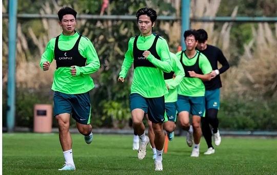 北京国安今日公开训练，恩科洛洛、何宇鹏、杨立瑜、韩佳奇、斯帕吉奇、郑图罗全都出现