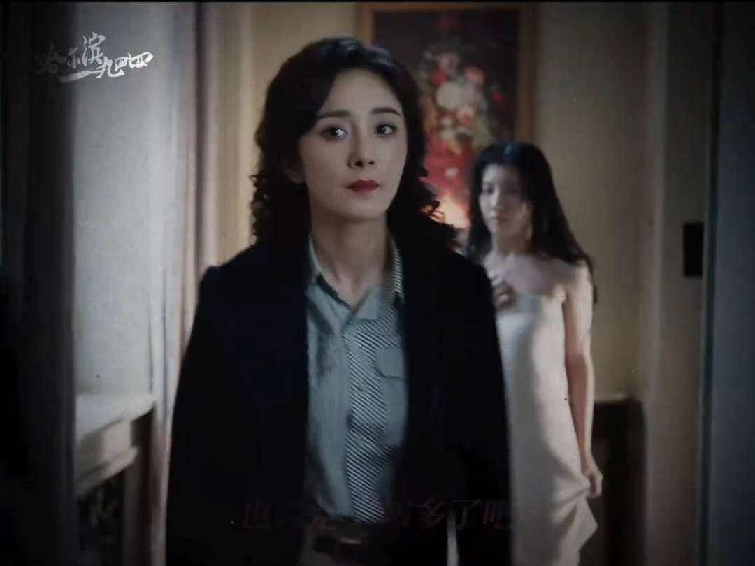 #王鹤润浴袍身材#怎么办？现在满脑子都是穿着浴袍的谢月，谁让王鹤润的身材这么好，