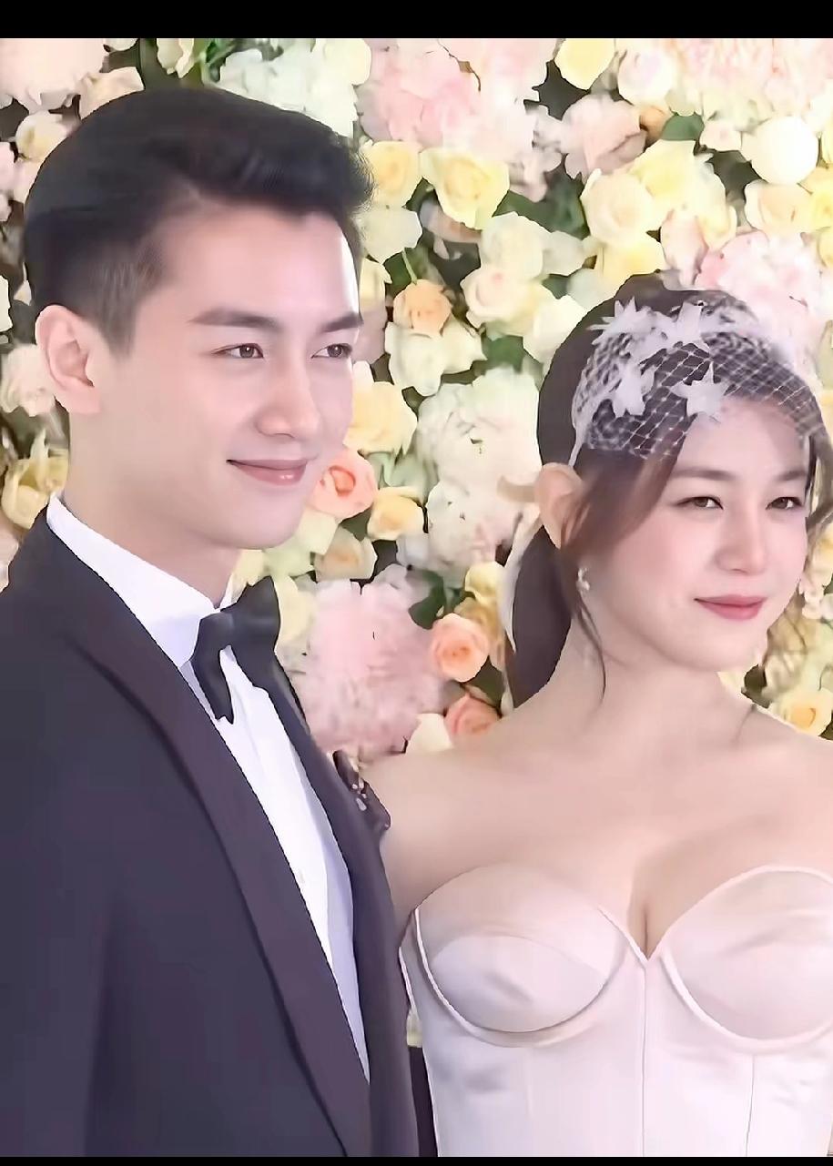 此情可待成追忆，
只是当时已惘然，
在娱乐圈这个大染缸里面，
除非你有强大背景，