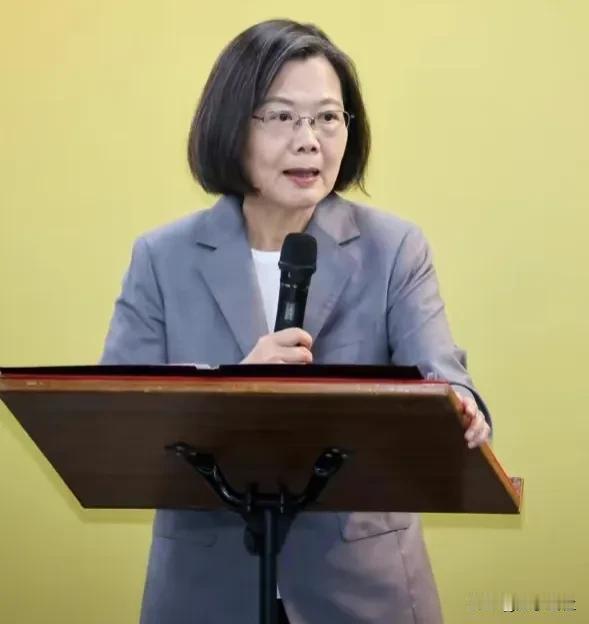 台湾突然取消了改为4月2日金门等地实弹演习，改为陆上靶场射击训练。
台湾原预计4