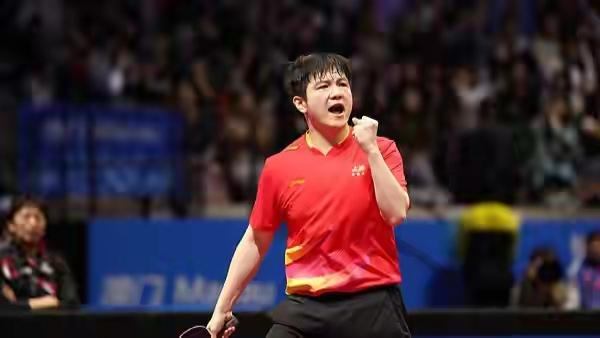 樊振东虽然没有获得团体金牌。但是它仍然是中国男子乒乓球目前最棒的。目前，樊振东的