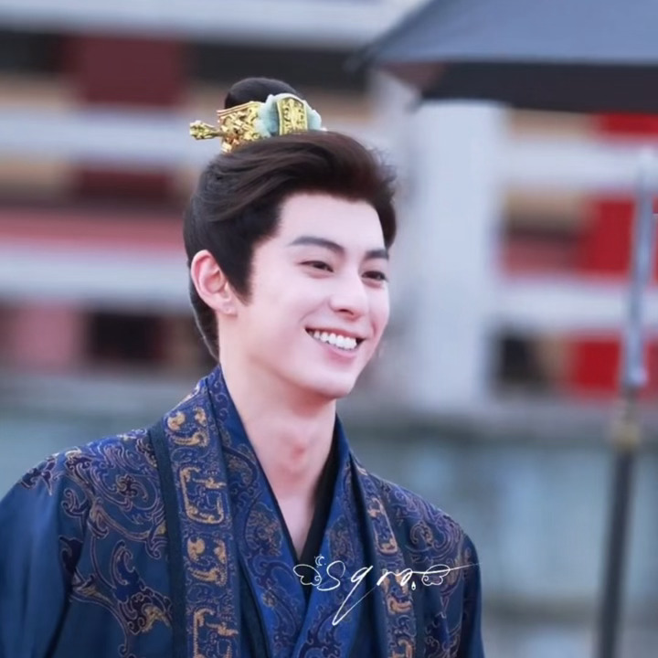 开心小皇棣～（cr📕sqrr） 