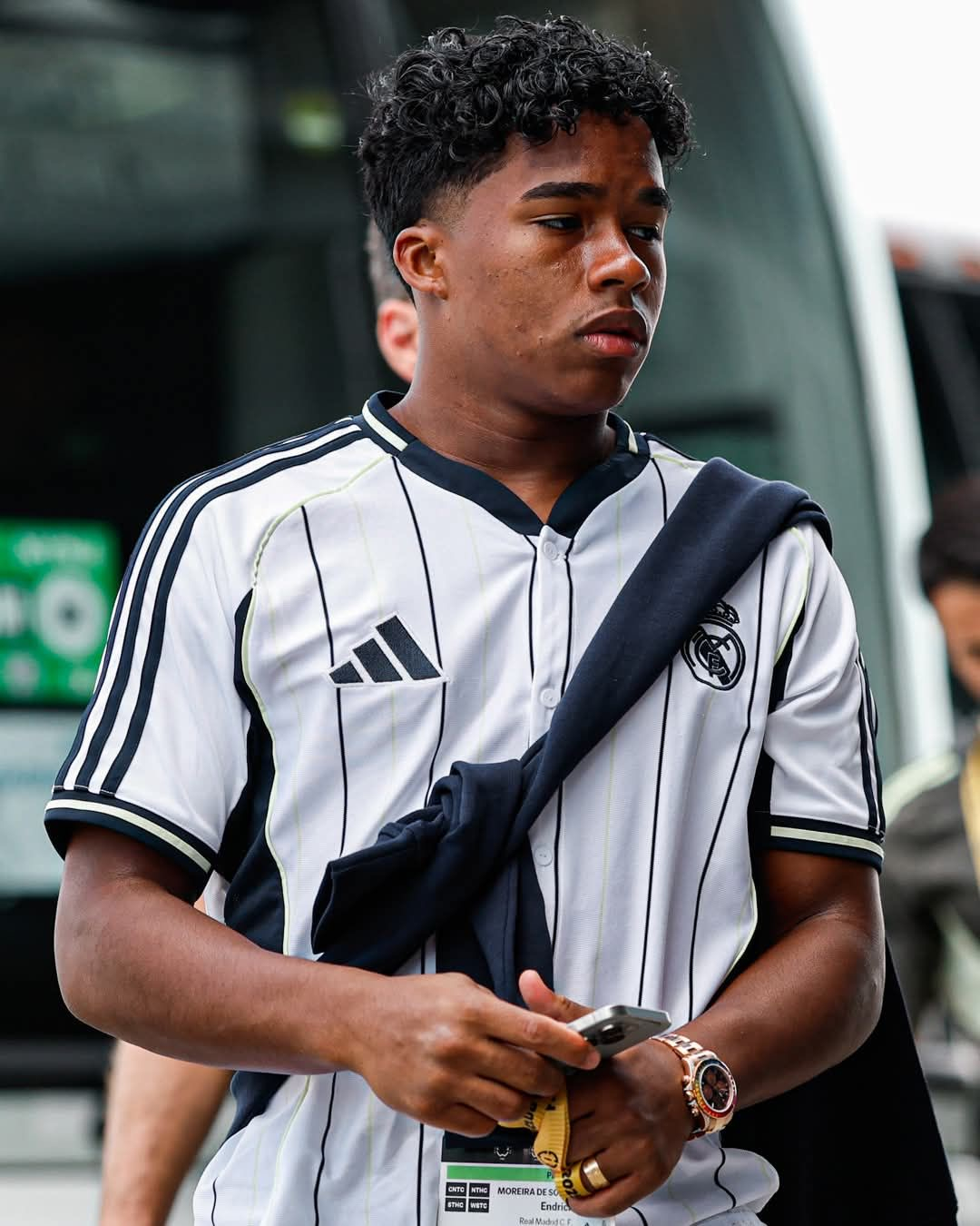 恩德里克在哈维·阿隆索麾下只踢了 3 场比赛，共出场 99 分钟，其中只有一次在