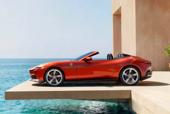 车市热门 3月12日，法拉利官方正式发布了Amalfi Spider车型。新车作