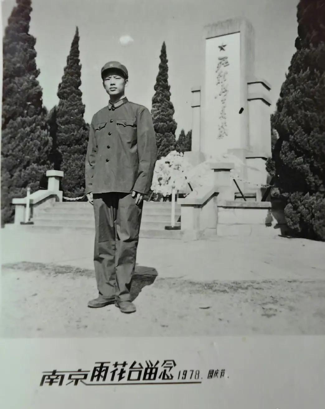 很多网友都很讨厌胡锡进，甚至故意丑化他的形象（比如那个著名的狗头）。

但实际上