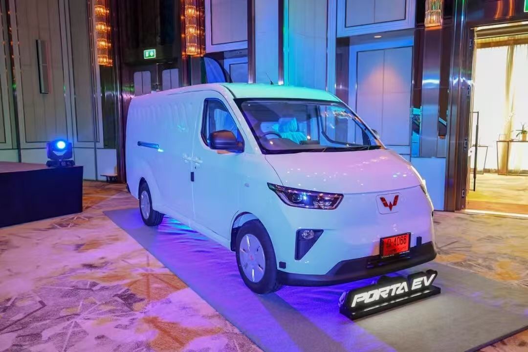 上汽通用五菱 日前，上汽通用五菱扬光EV右舵版Porta EV正式登陆泰国！Po