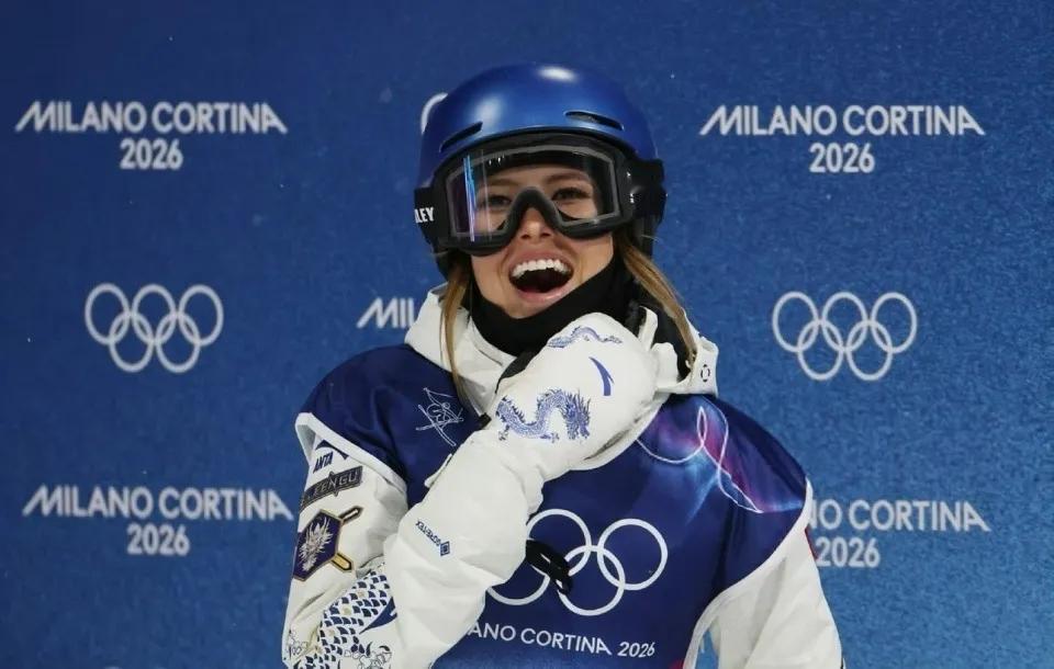 女子U型场地决赛为谷爱凌加油 米兰冬奥收官战来了！谷爱凌U型场地终极冲金，这是中