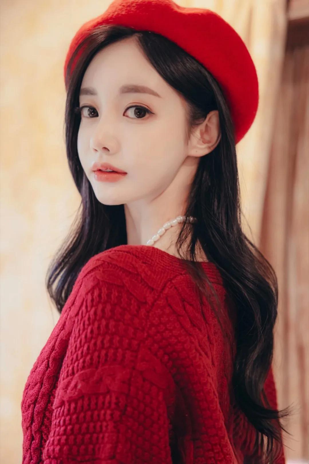 女生怎么穿搭会看着很温柔? 有什么手机壁纸可以让你捧一年