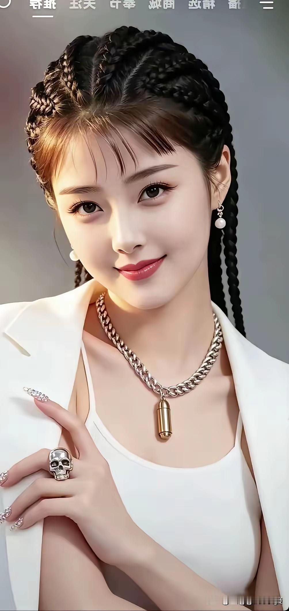 这位美女真时尚，发型和饰品很抢眼！